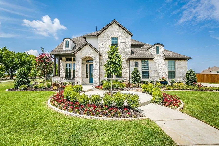 Image 55 of the Homestead community in Sunnyvale, TX.