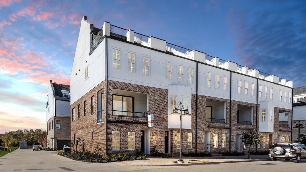 Condo located in Cedar Branch, Dallas, highlighting architectural design (Image 4). Condo located in Cedar Branch, Dallas, highlighting architectural design (Image 4).