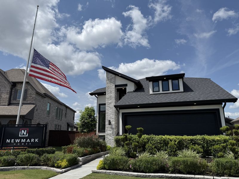 A modern home with elegant landscaping in Meridiana 40', 65' by Newmark Homes, Manvel, TX. A modern home with elegant landscaping in Meridiana 40', 65' by Newmark Homes, Manvel, TX.