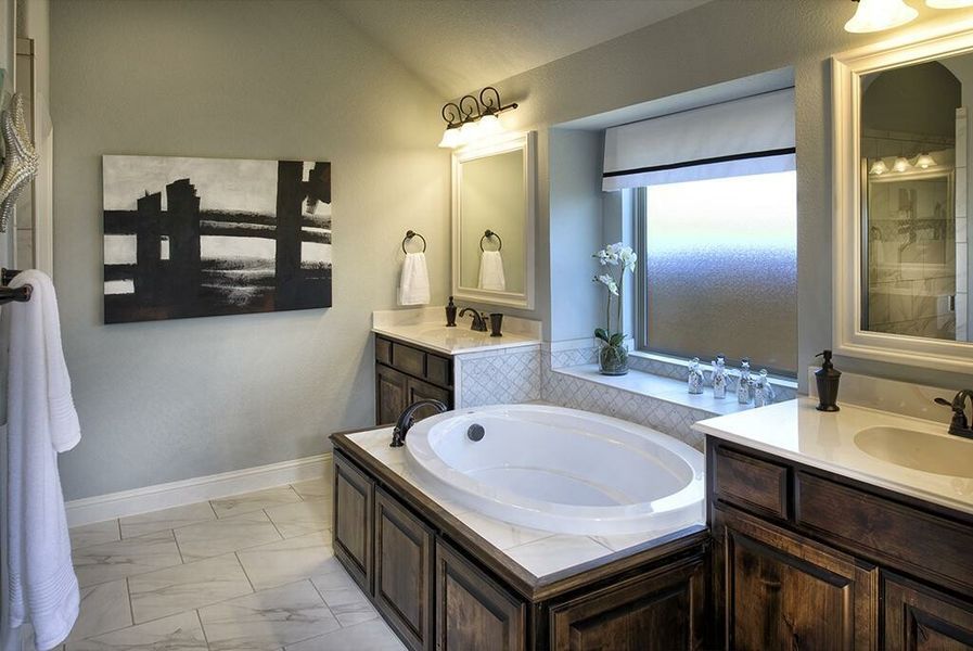 Image 9 of the Skyline Ranch community in Fort Worth, TX.