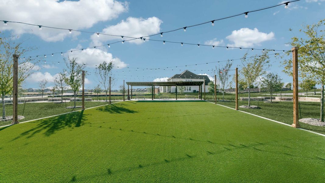 Community amenity available to residents of Estates at Stacy Crossing in McKinney (Image 2).