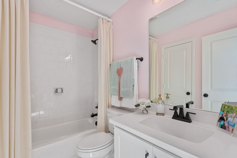 Sweetgrass American Legend Homes' model Plan 1534 Sweetgrass American Legend Homes' model Plan 1534