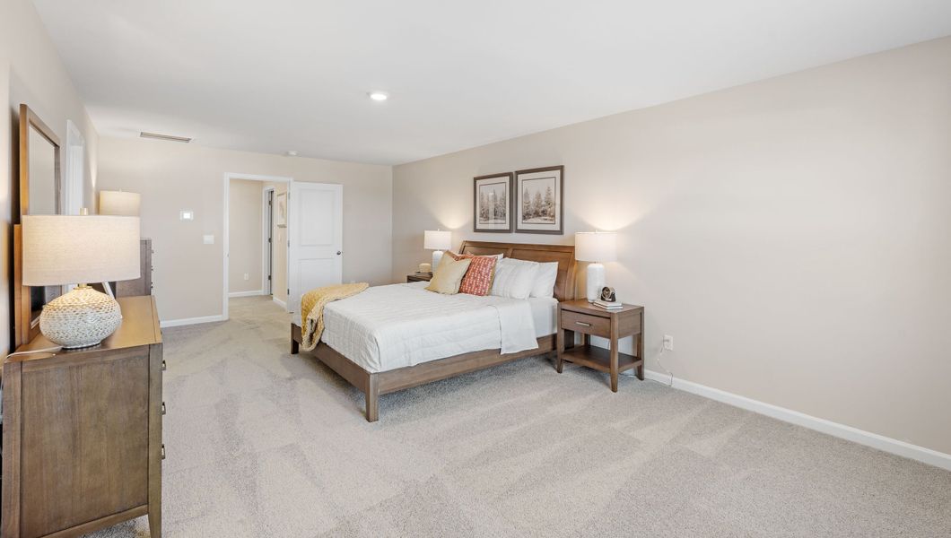 Furnished interior in a model home at Woodglen in Piedmont (Image 25).