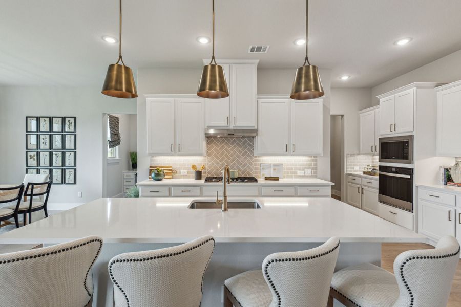 Furnished interior in a model home at Ellis Ranch Estates in Waxahachie (Image 8). Furnished interior in a model home at Ellis Ranch Estates in Waxahachie (Image 8).