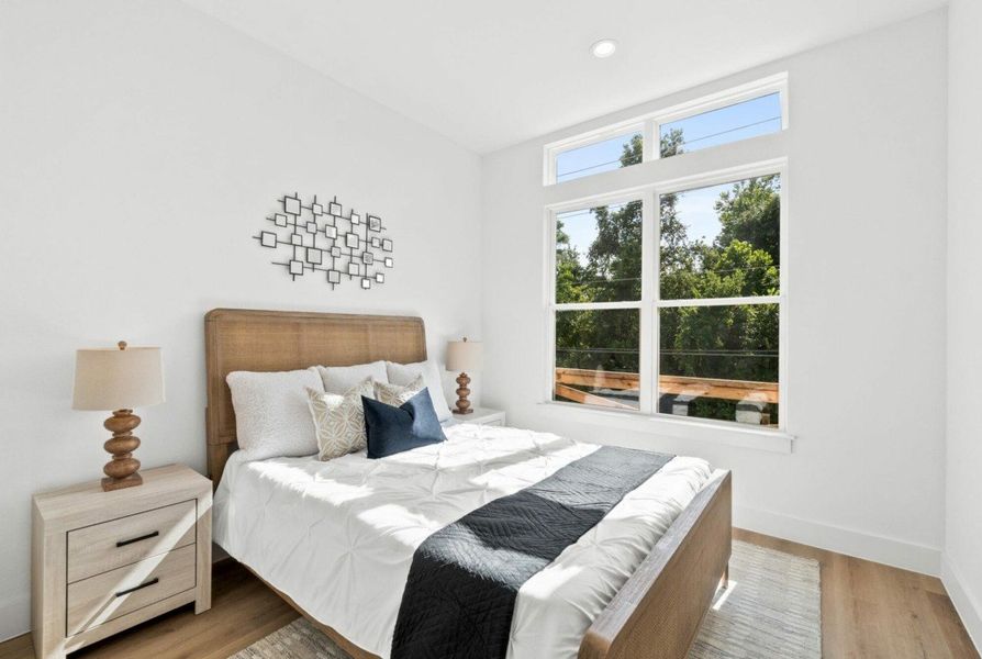 Furnished interior in a model home at Cebra Court in Houston (Image 20).