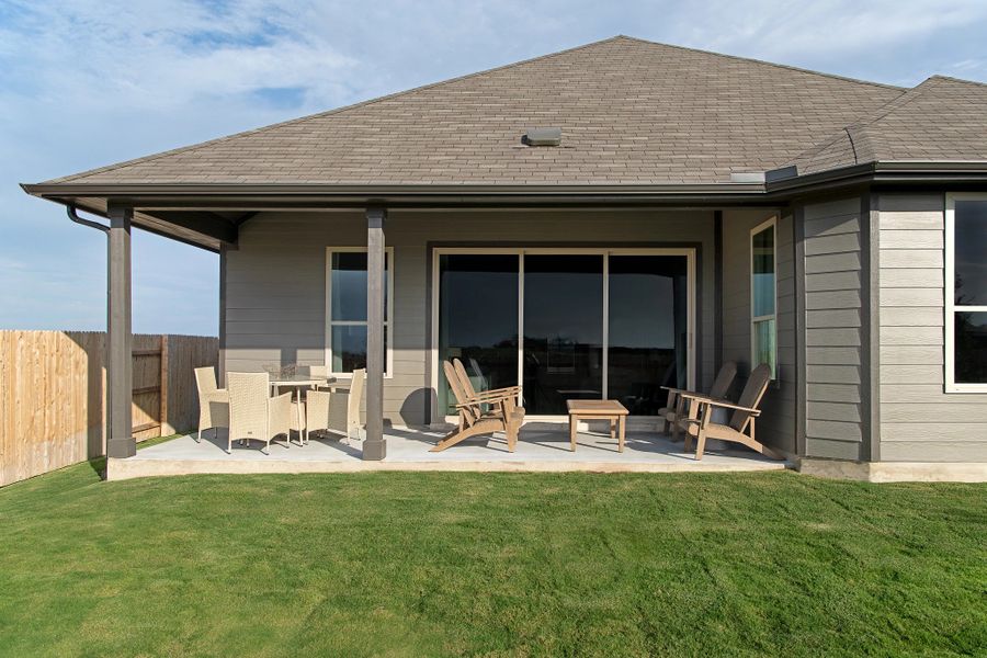 Exterior details of a home in Willow Springs, Buda (Image 2).