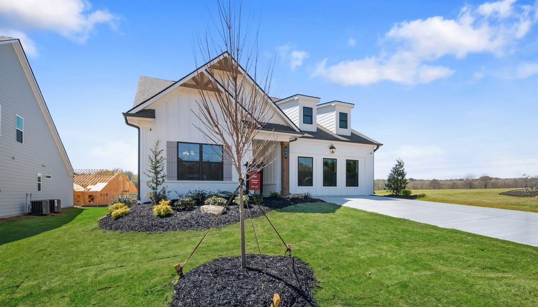 Front exterior of a home in the Garland Meadows community, located in Cartersville, GA (Image 11).