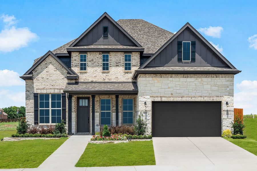 Front exterior of a home in the Lovers Landing community, located in Forney, TX (Image 2).