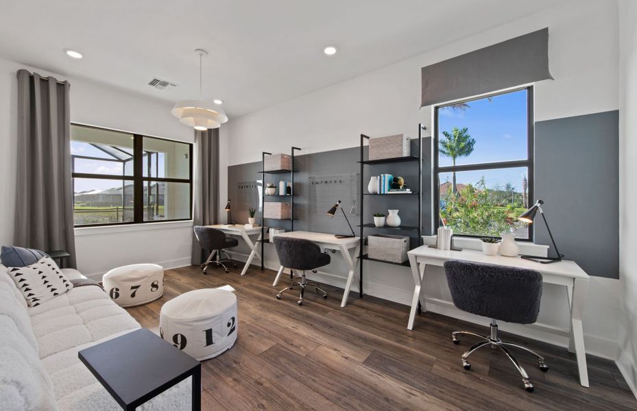 Discover new homes with flex spaces, check out our quick move in home selection Discover new homes with flex spaces, check out our quick move in home selection