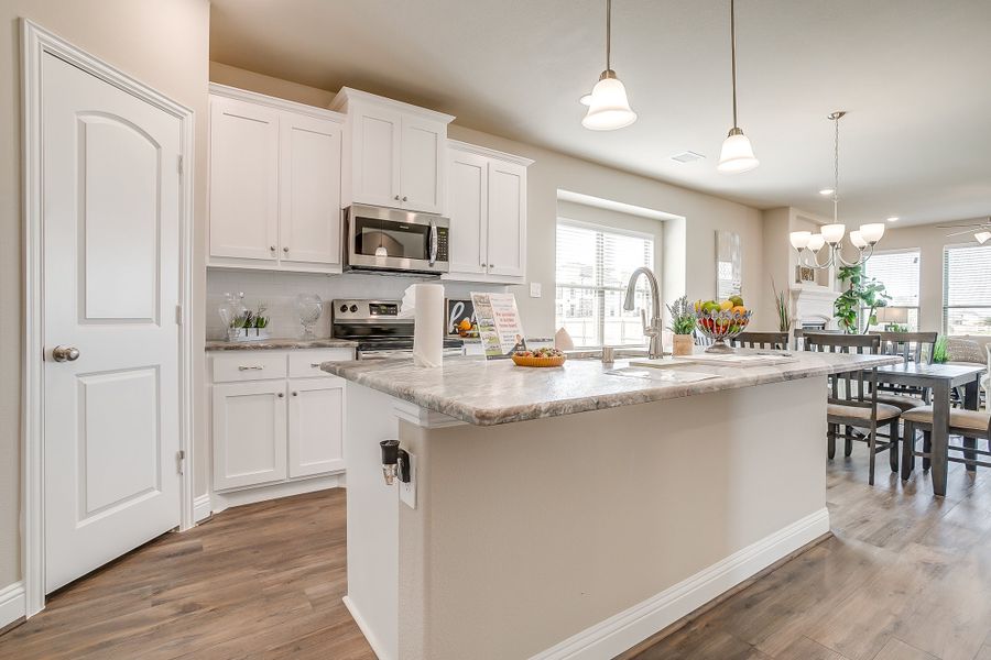 Furnished interior in a model home at Summerwood in Red Oak (Image 38). Furnished interior in a model home at Summerwood in Red Oak (Image 38).