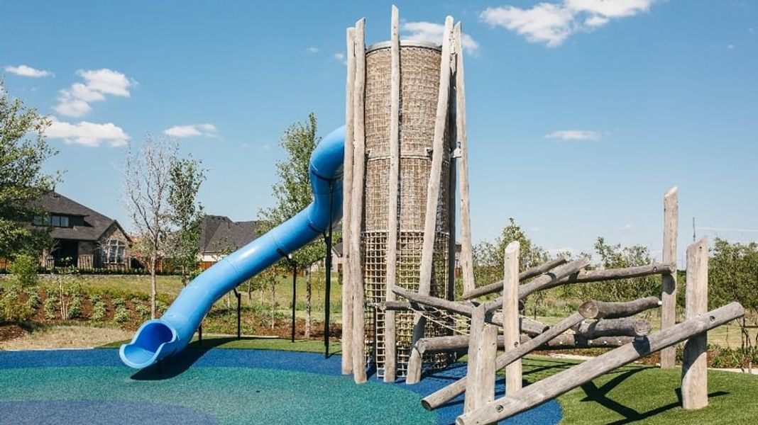 Image 9 of the Edgestone at Legacy - Darling community in Frisco, TX.