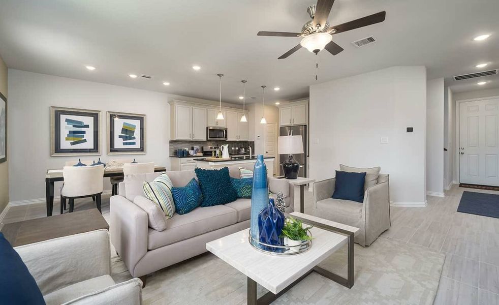 Image 17 of the Midtown at Magnolia community in Pearland, TX.