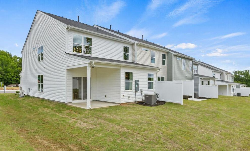 Exterior details of a home in CraigStone, Woodruff (Image 3).