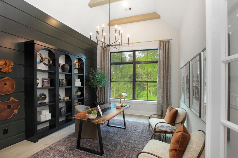 Eastland II Home Office