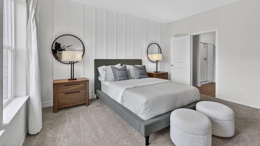 Furnished interior in a model home at Forestbrook Estates in Paris (Image 37).