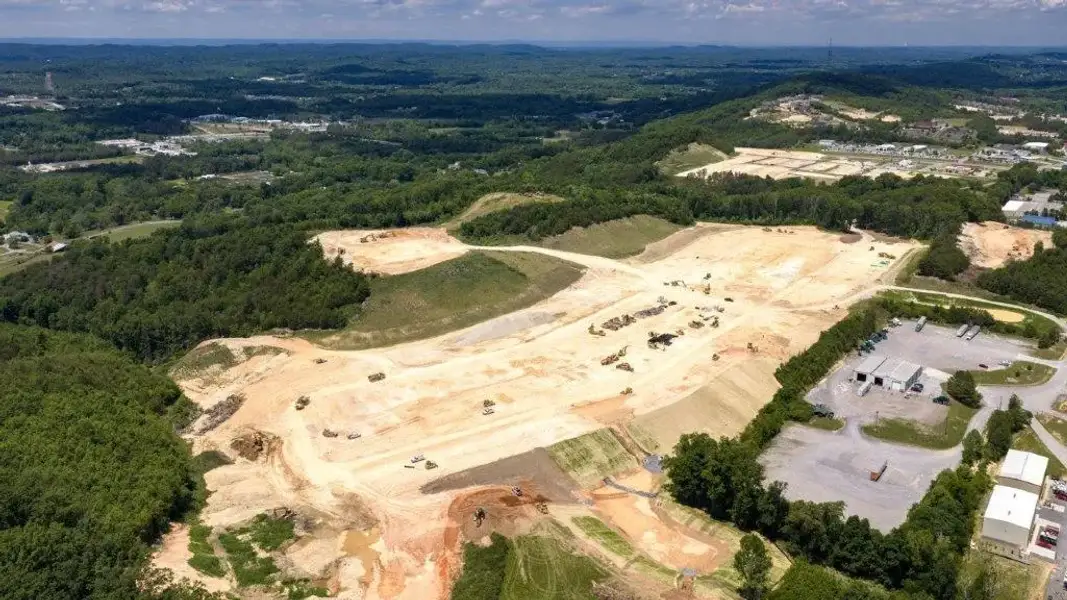 Site preparation and early development at Holloway Farms in Cleveland, TN (Image 29).