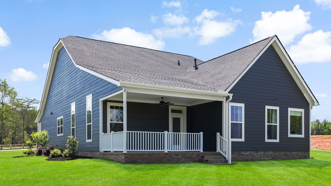 Exterior details of a home in Arrowood Acres, Enoree (Image 12).