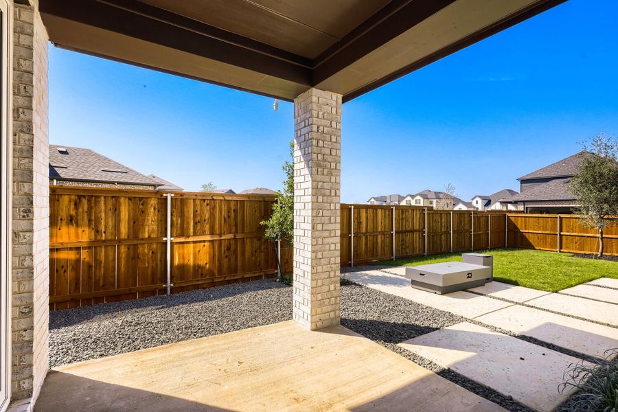 Exterior details of a home in North Sky 40s, Celina (Image 3).