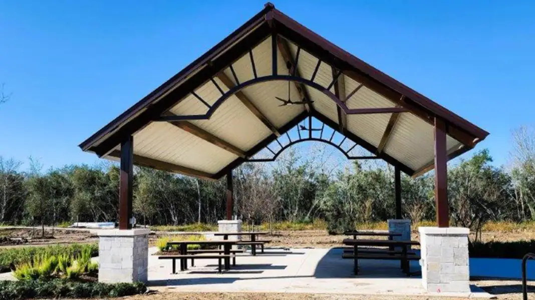 Community amenity available to residents of Alexander Townhomes in Pearland (Image 11).