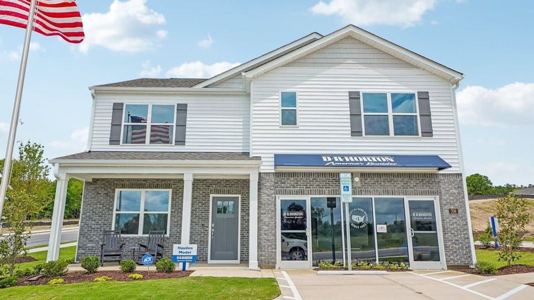 Front exterior of a home in the Martin Farms community, located in Aberdeen, NC (Image 2).