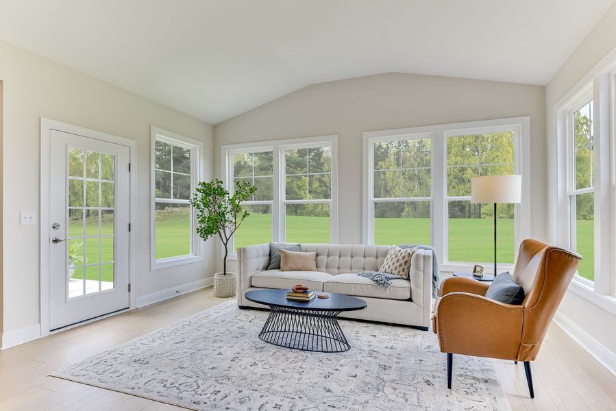 Optional light-filled sunrooms offering a flexible extension of the main living space Optional light-filled sunrooms offering a flexible extension of the main living space