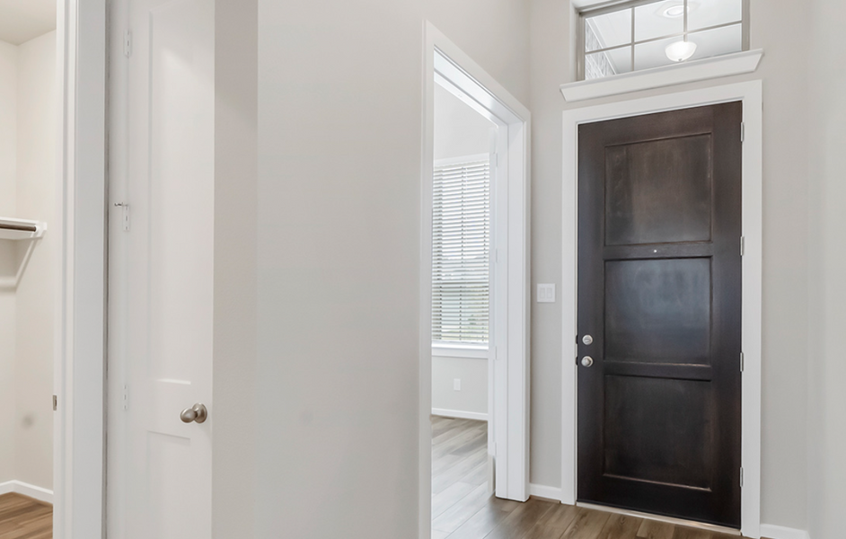 Image 9 of the Hunters Creek Estates community in Baytown, TX.