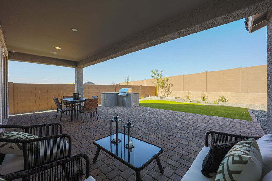 Patio - Ventana - Vidrio in Estrella at Goodyear, Arizona by Landsea Homes