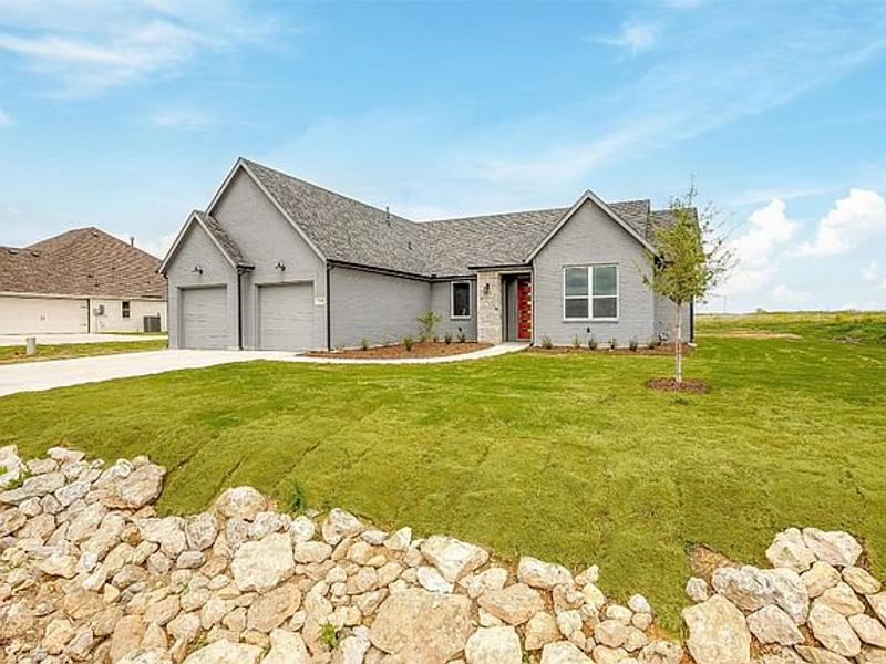 Image 7 of the Wildcat Ridge community in Godley, TX.