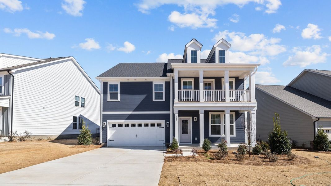 Front exterior of a home in the Lakeside Glen community, located in York, SC (Image 12).