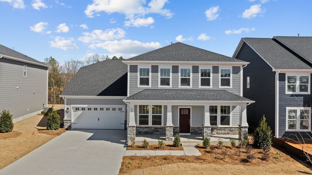 Front exterior of a home in the Lakeside Glen community, located in York, SC (Image 3).