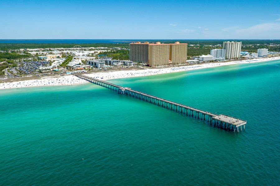 Image 16 of the Coral Cove community in Panama City Beach, FL.