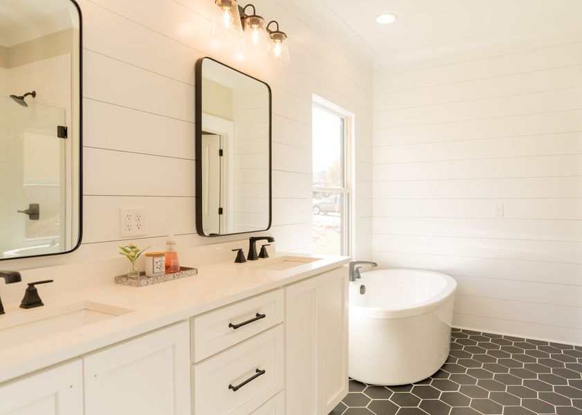 Furnished interior in a model home at Hidden River in Signal Mountain (Image 45).
