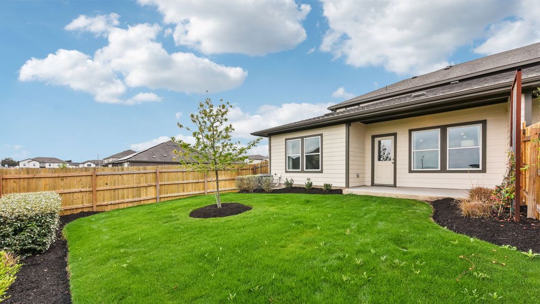 Exterior details of a home in Palomino, Manor (Image 16).