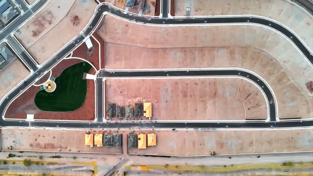 Site preparation and early development at El Cidro in Goodyear, AZ (Image 37). Site preparation and early development at El Cidro in Goodyear, AZ (Image 37).