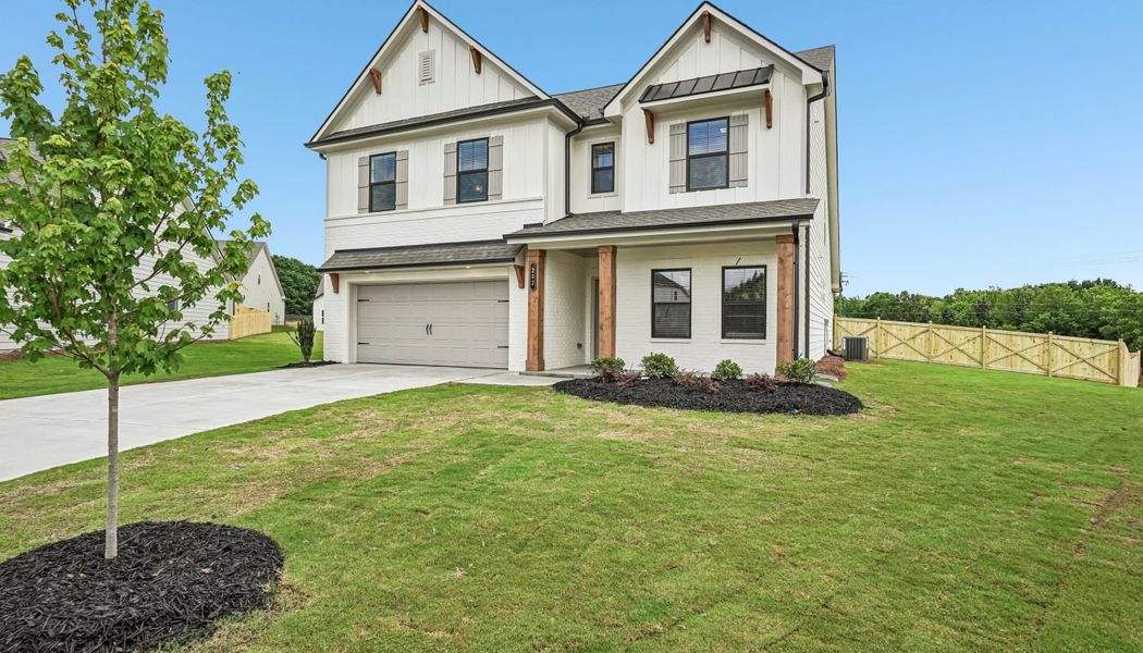 Front exterior of a home in the Greenefield community, located in Cartersville, GA (Image 12). Front exterior of a home in the Greenefield community, located in Cartersville, GA (Image 12).