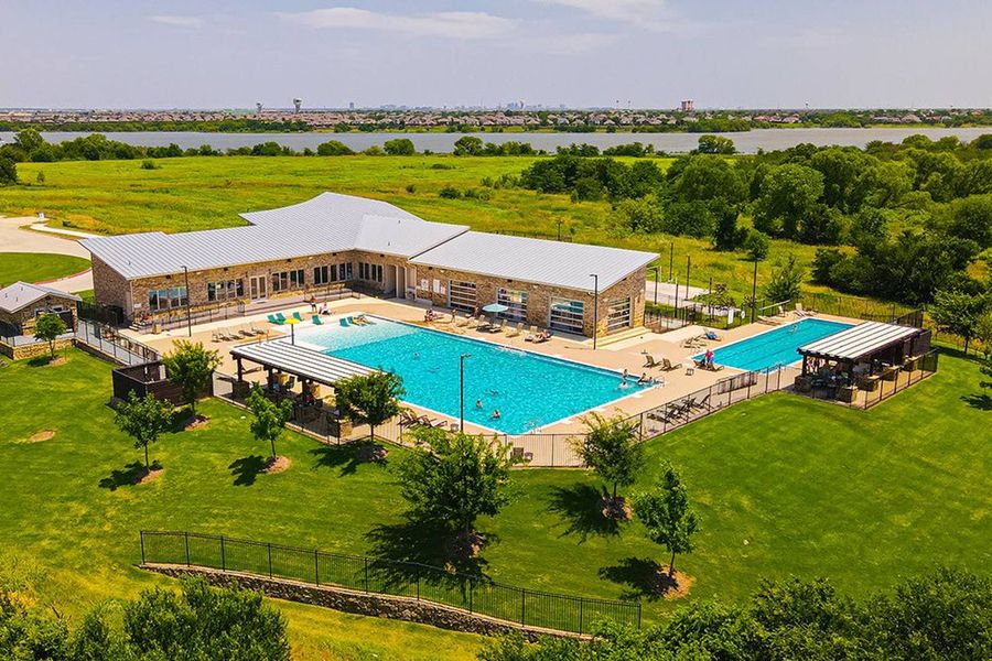 Community amenity available to residents of Valencia on The Lake in Little Elm (Image 3).