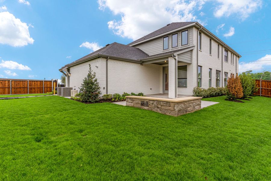 American Legend Homes' 40' model in Wellington - Side/Rear Elevation American Legend Homes' 40' model in Wellington - Side/Rear Elevation