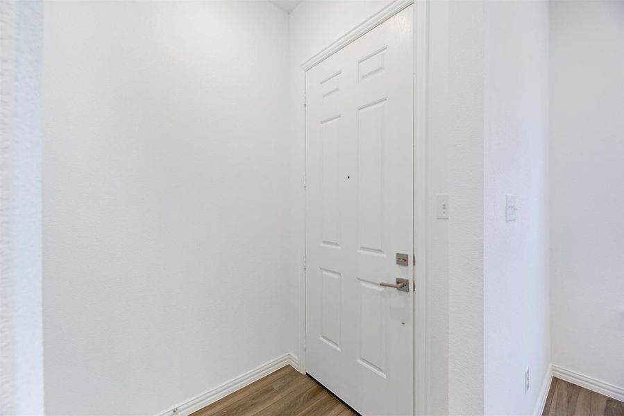 Image 77 of the Legends Crossing - Bungalows community in Irving, TX.