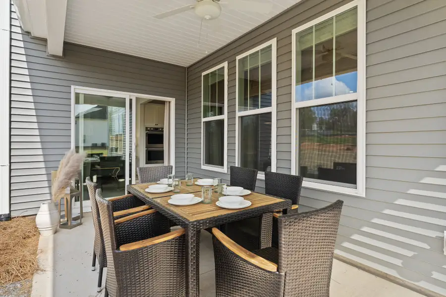 Covered Porch | Yates II Plan
