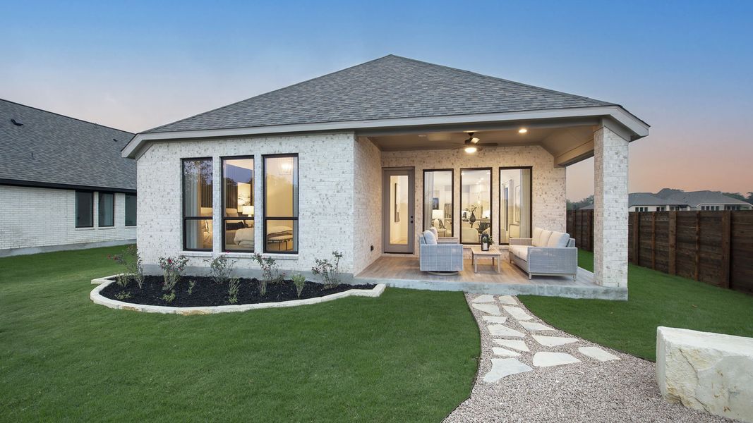 Exterior details of a home in Juniper Springs 45', Lockhart (Image 10).