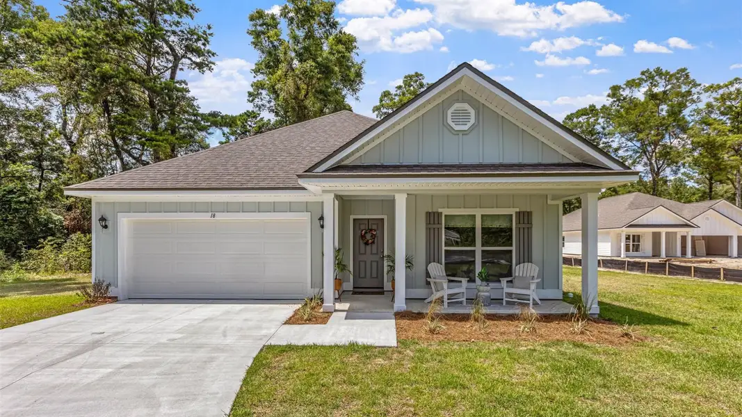 Front exterior of a home in the The Retreat at Wakulla community, located in Crawfordville, FL (Image 1). Front exterior of a home in the The Retreat at Wakulla community, located in Crawfordville, FL (Image 1).