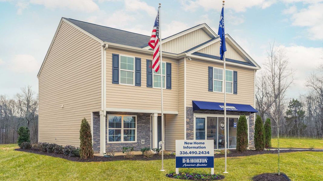 Front exterior of a home in the Ridge Pointe community, located in Trinity, NC (Image 8).