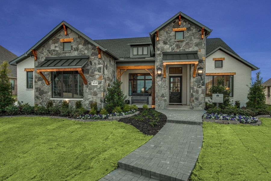 Image 2 of the Brockdale Estates community in Lucas, TX.