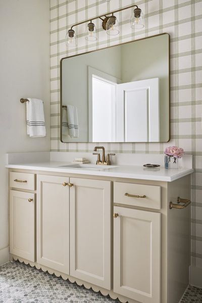 Furnished interior in a model home at Custer Ridge Estates in Allen (Image 45).