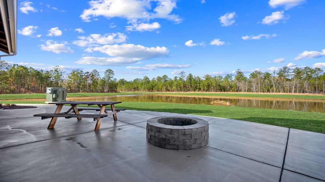 Image 10 of the The Pines at New Hampstead community in Savannah, GA.