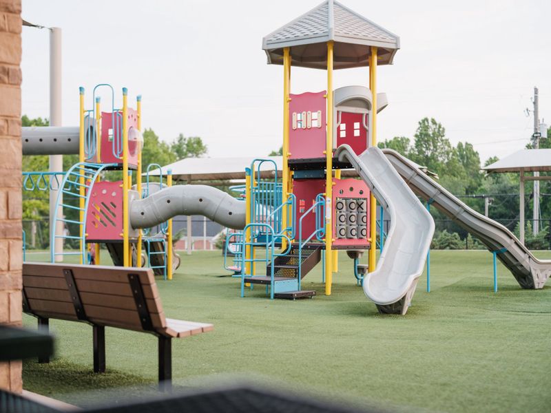 Community amenity available to residents of Palisades in Cumming (Image 2).
