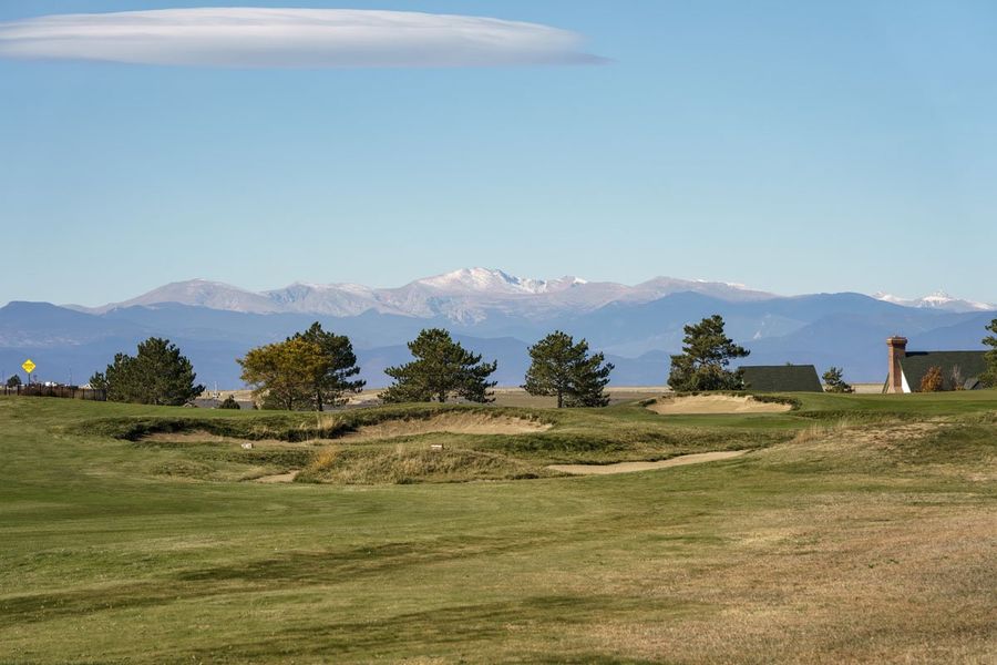 Community golf course