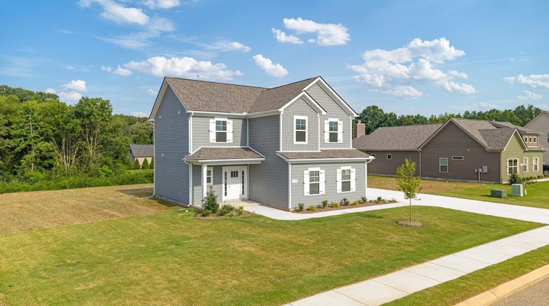 Front exterior of a home in the Robinson Meadows community, located in Murfreesboro, TN (Image 9).