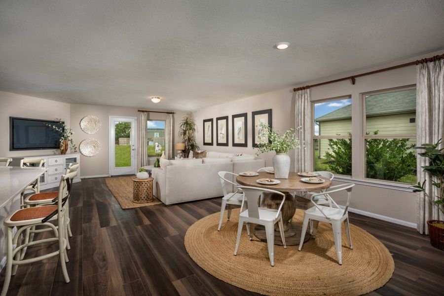 Image 11 of the Bryan Crossing community in Rosenberg, TX.