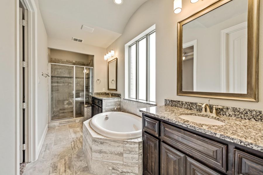 Image 9 of the Villas at Twin Creeks community in Allen, TX. Image 9 of the Villas at Twin Creeks community in Allen, TX.